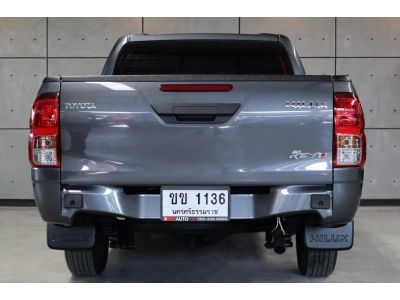 2021 Toyota Hilux Revo 2.4 DOUBLE CAB Z Edition Entry Pickup AT รูปที่ 3
